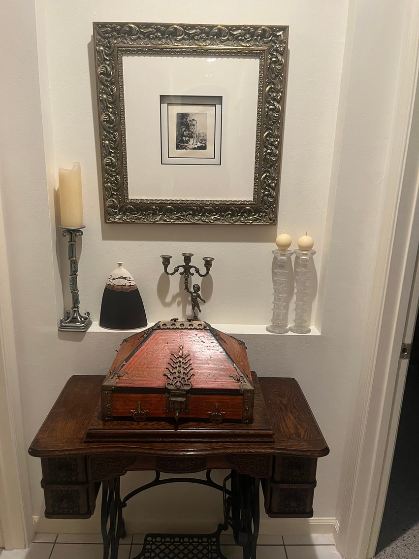 Image for (DAY 1) LUXURY ESTATE - ANTIQUES, DALI', PIANO, COLLECTIBLES - ABSOLUTE