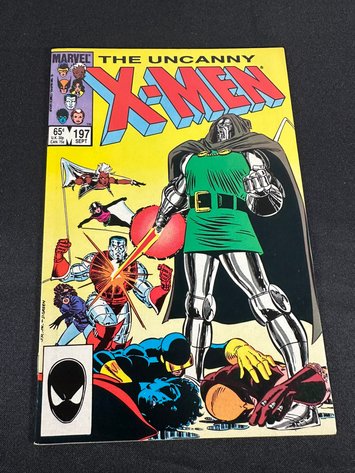 Image for COMICS & COLLECTIBLES