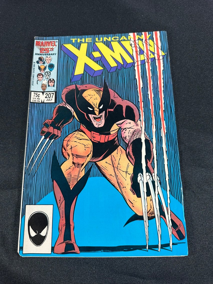 Image for COMICS & COLLECTIBLES