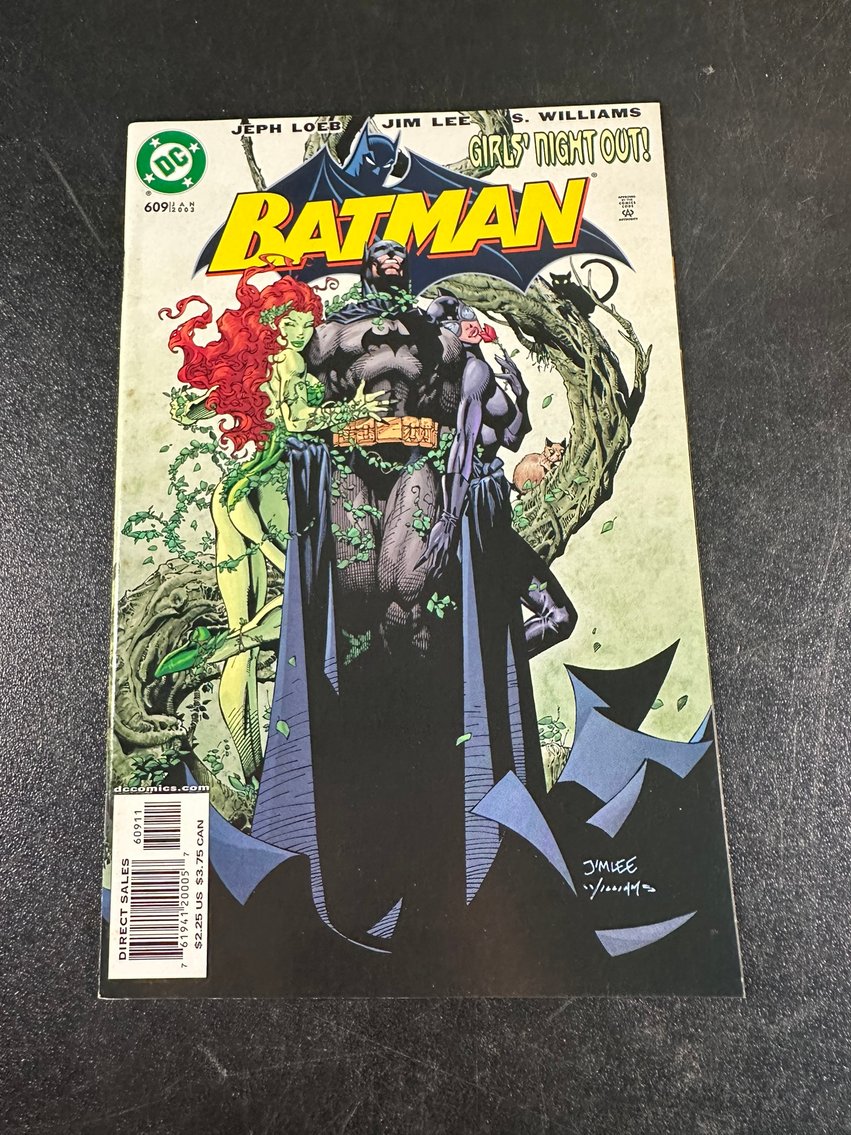 Image for COMICS & COLLECTIBLES - GRADED +