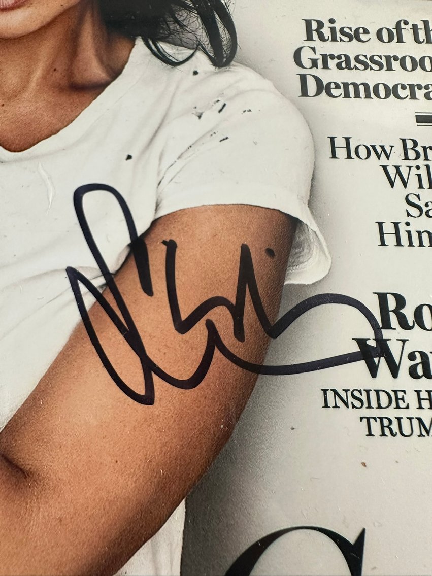 Image for COMICS & COLLECTIBLES - GRADED +