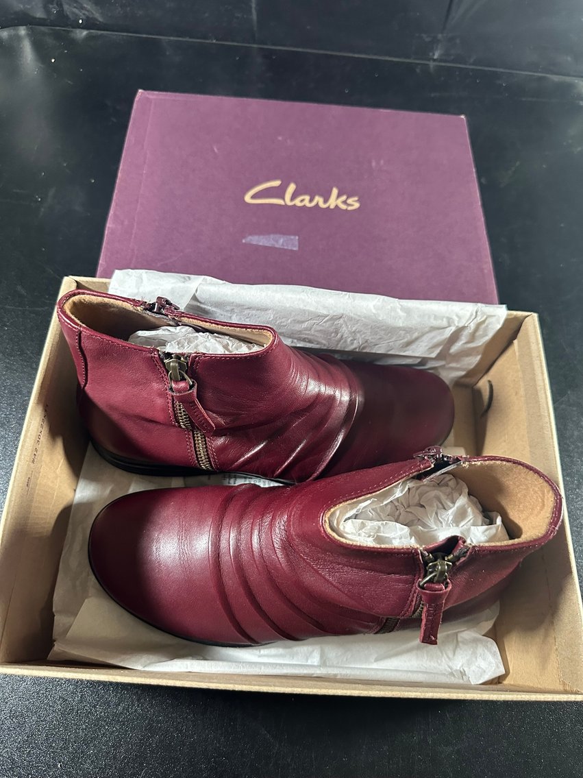 Image for ESTATE AUCTION - 975+ LOTS - ABSOLUTE