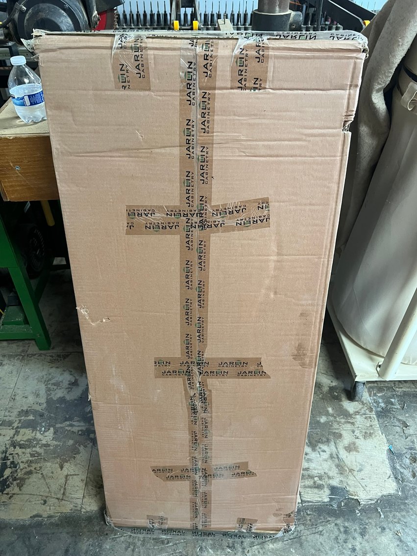 Image for MACHINERY, EQUIPMENT, BOX TRUCK ++ ABSOLUTE