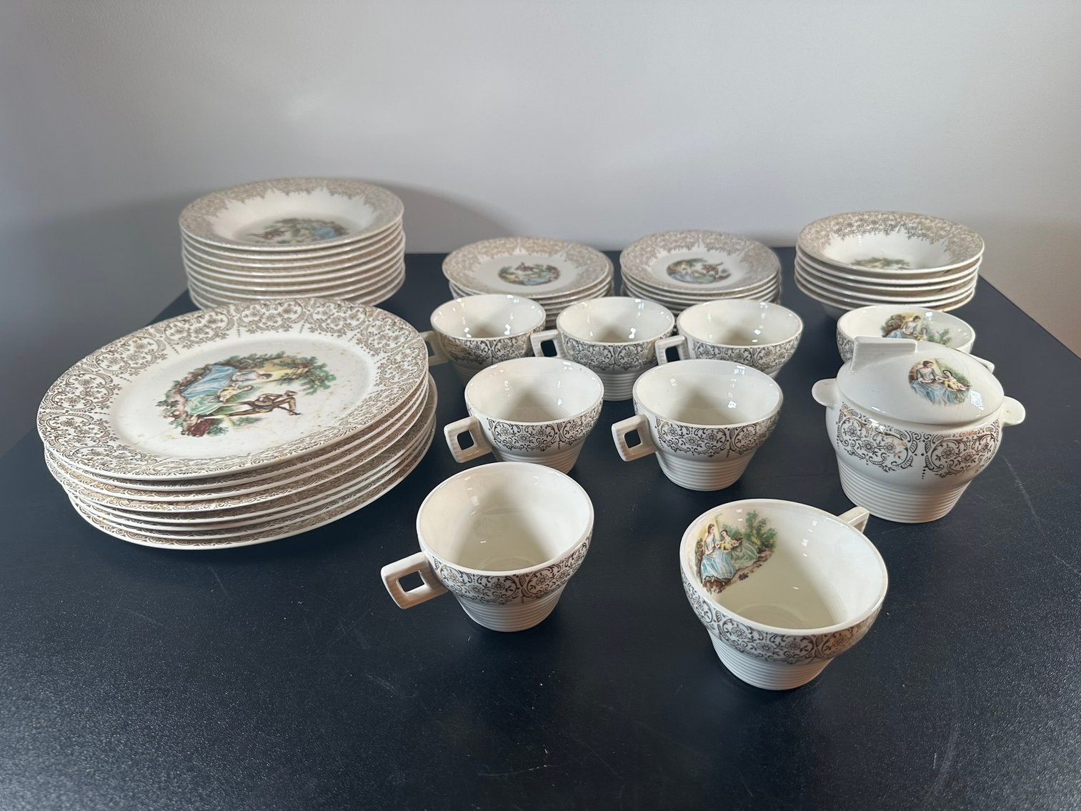 Image for ESTATE AUCTION - ARTWORK, GLASS & MORE