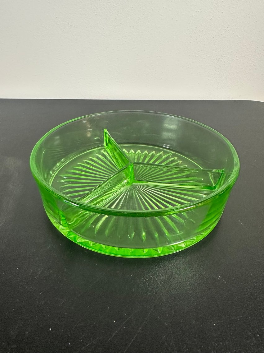 Image for ESTATE AUCTION - ARTWORK, GLASS & MORE