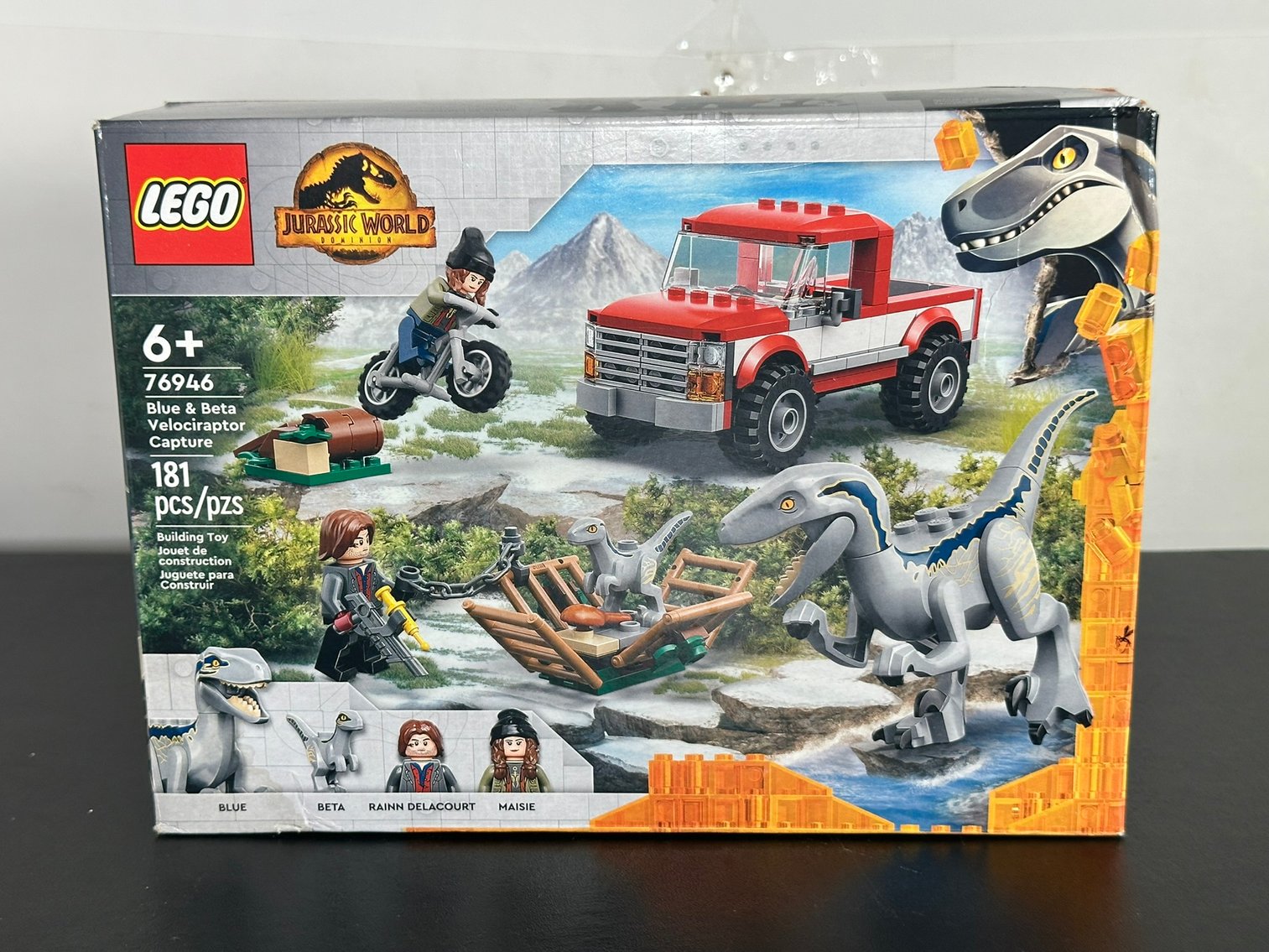 Image for COMICS & COLLECTIBLES - 400+ LOTS