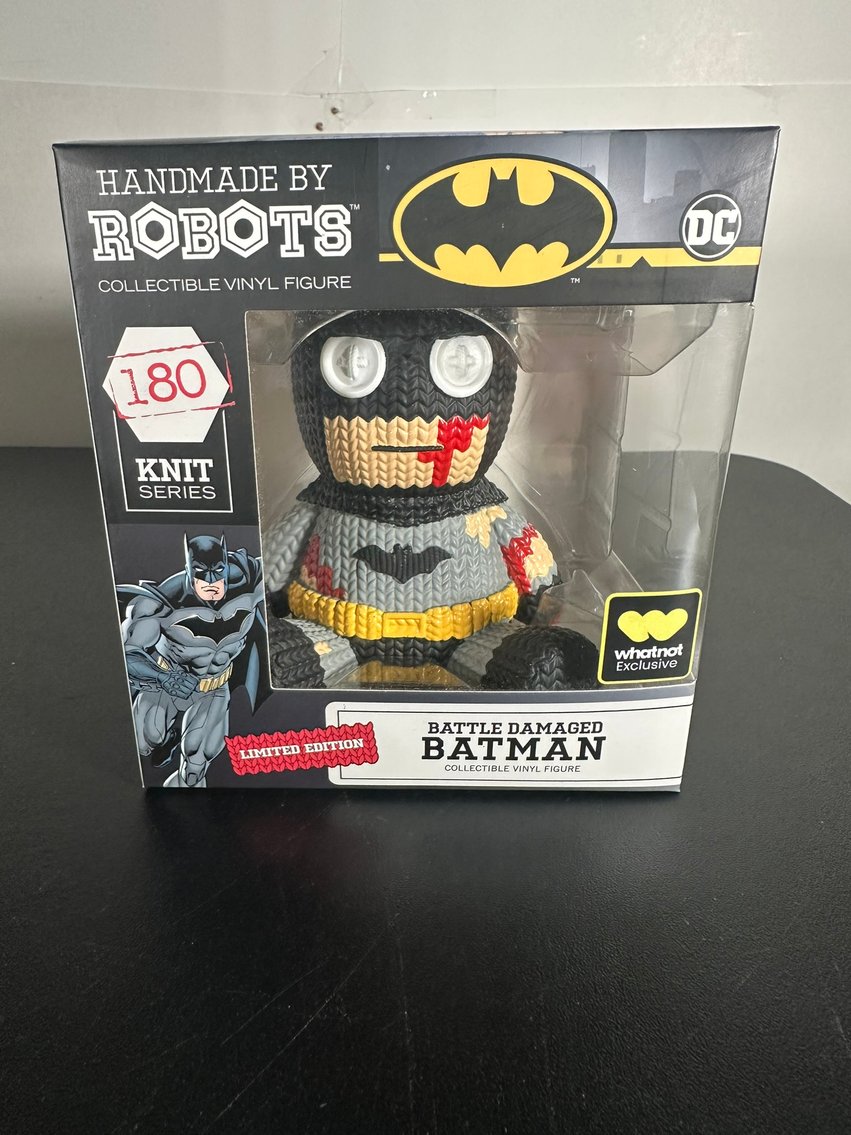 Image for COMICS & COLLECTIBLES - 400+ LOTS