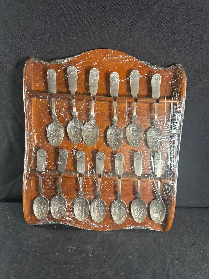 Image for DAY 1 of 3 - ANTIQUES & COLLECTIBLES - ABSOLUTE