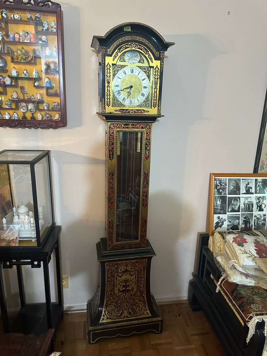 Image for DAY 1 of 3 - ANTIQUES & COLLECTIBLES - ABSOLUTE