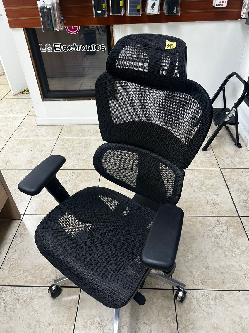 Image for SHORT NOTICE ELECTRONICS, CELL PHONE ACCESSORIES, SMART KEYS, & MORE