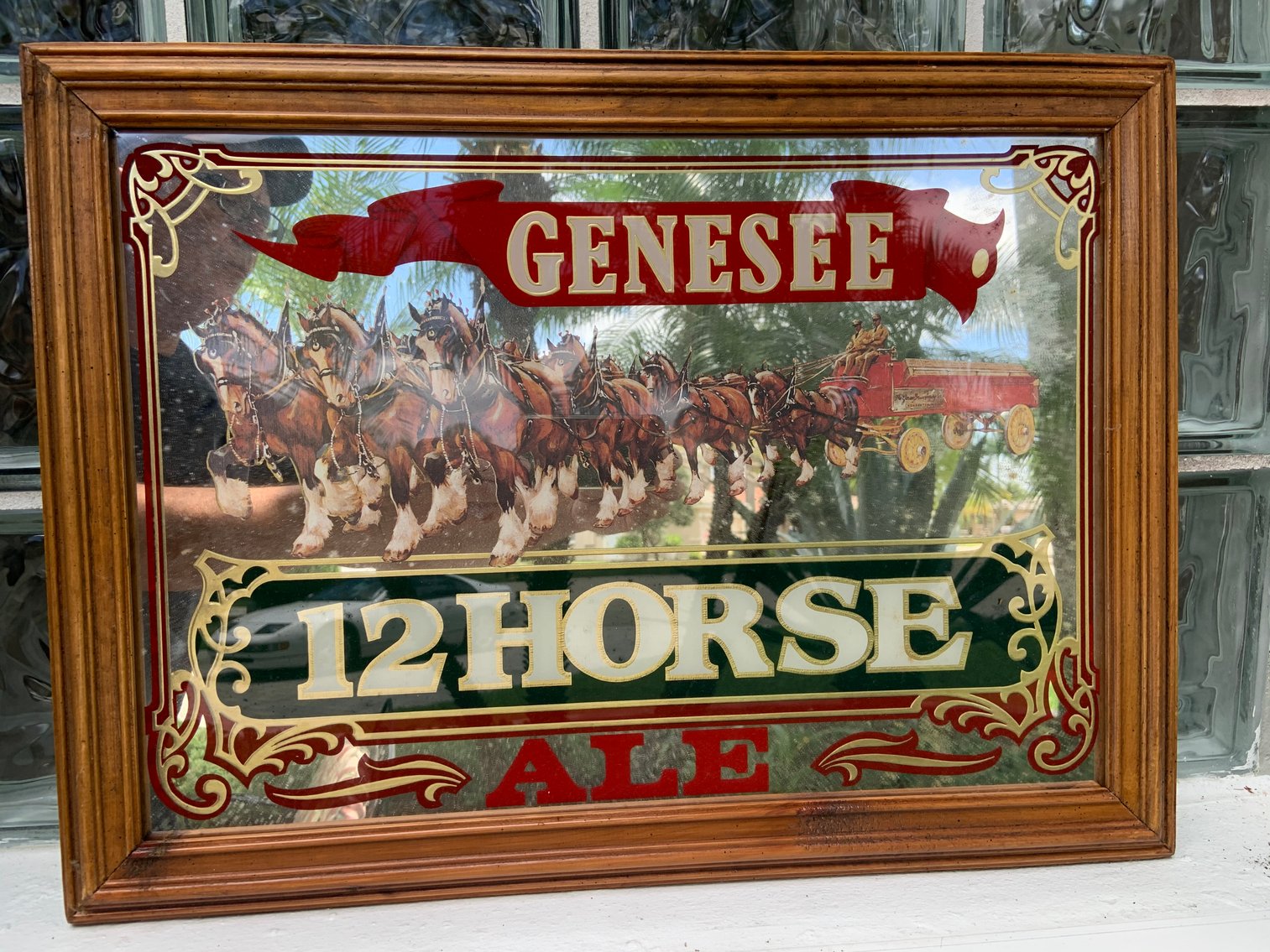 Image for BEER MEMORABILIA - NEON SIGNS, MIRRORS, GLASSWARE - ABSOLUTE