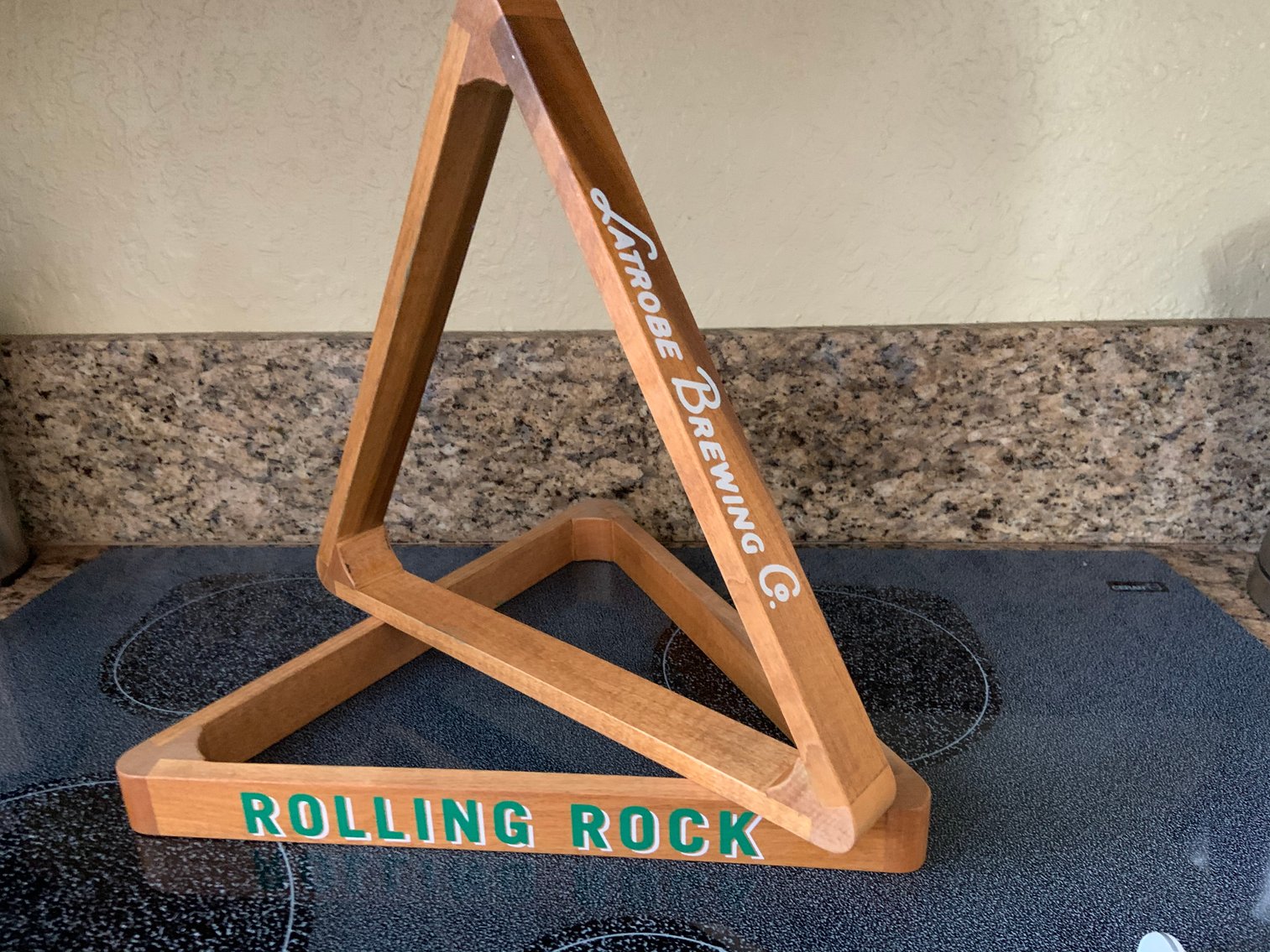 Image for BEER MEMORABILIA - NEON SIGNS, MIRRORS, GLASSWARE - ABSOLUTE