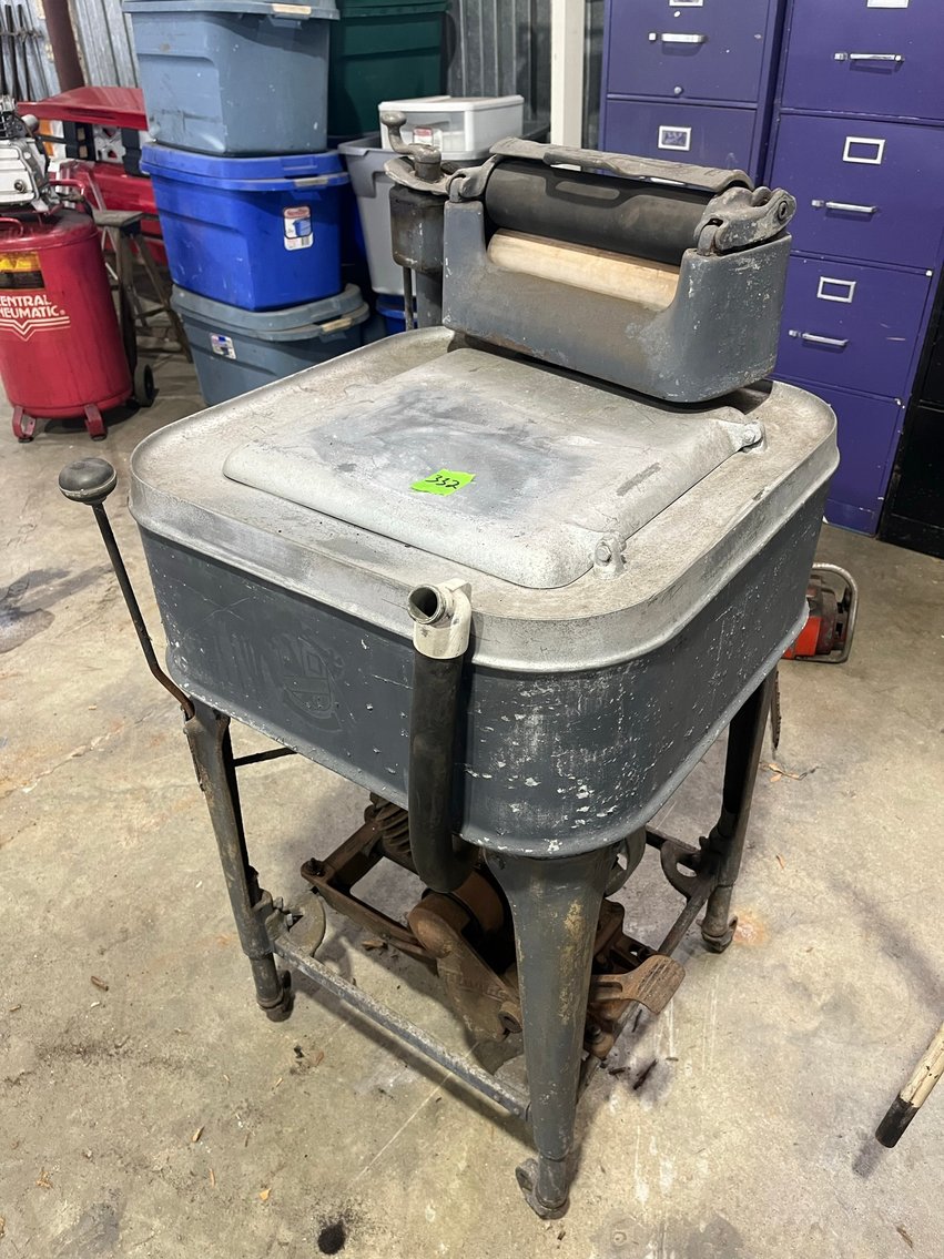 Image for CLASSIC CARS, PARTS, SCOOTERS & MORE - ABSOLUTE