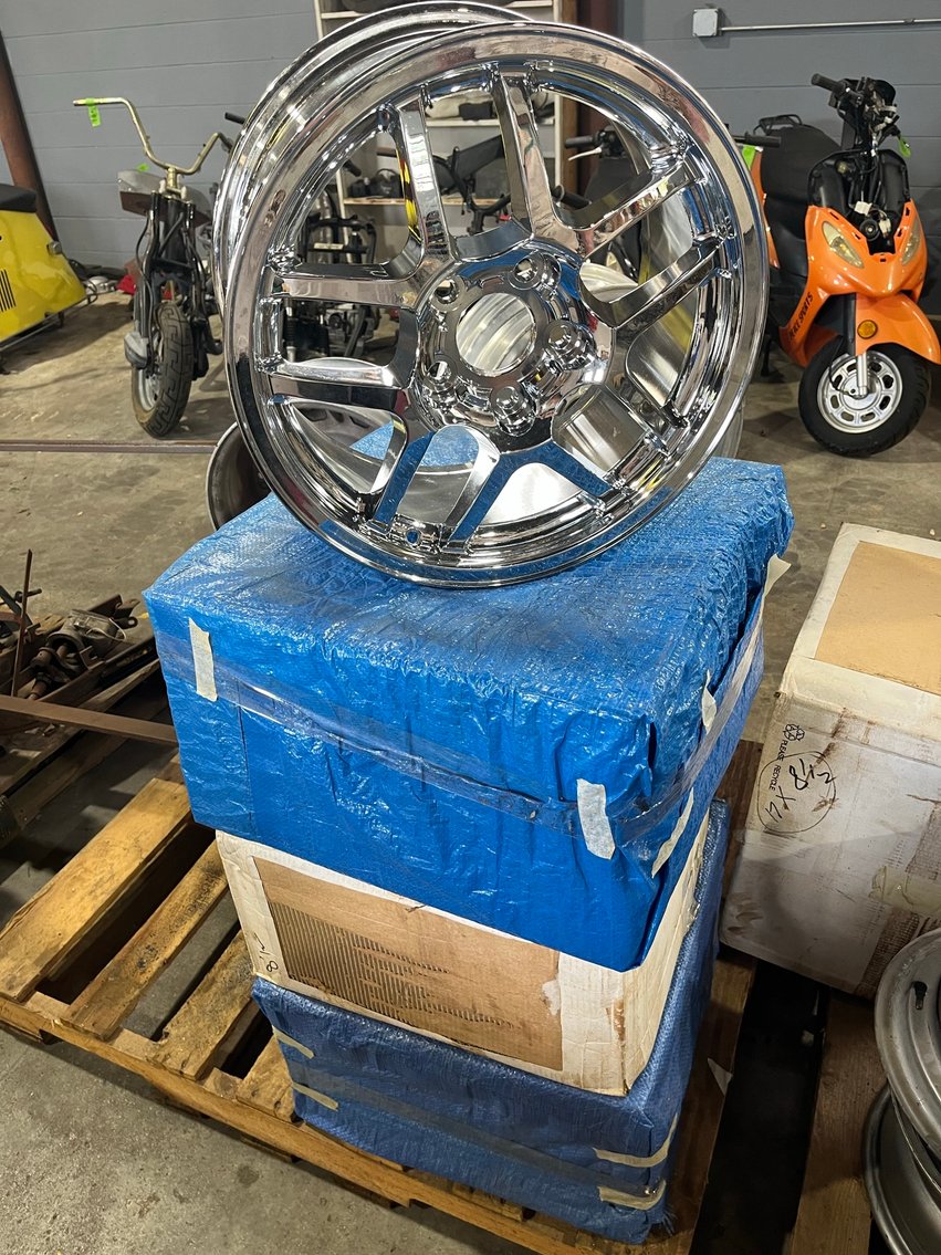 Image for CLASSIC CARS, PARTS, SCOOTERS & MORE - ABSOLUTE