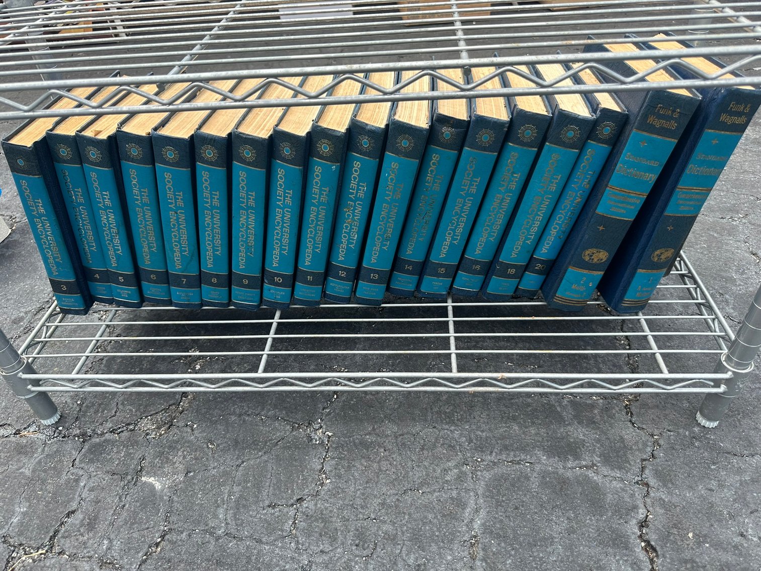 Image for DAY 3 of 3 - ANTIQUES & COLLECTIBLES - ABSOLUTE