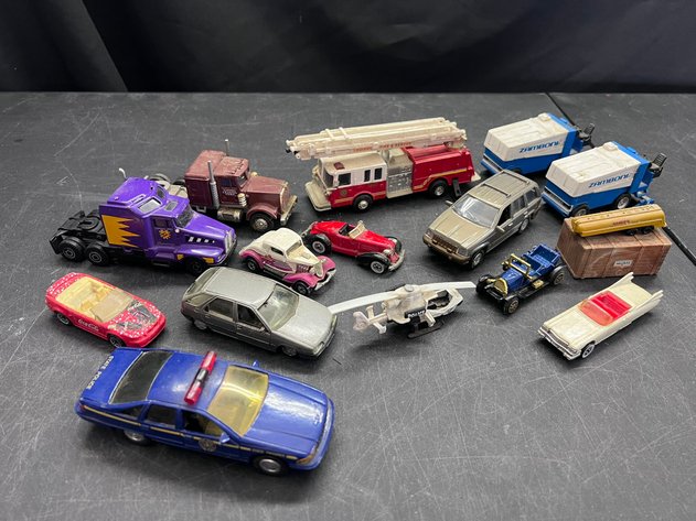 Image for ESTATE - TOOLS, COLLECTIBLES, ANTIQUES & MORE