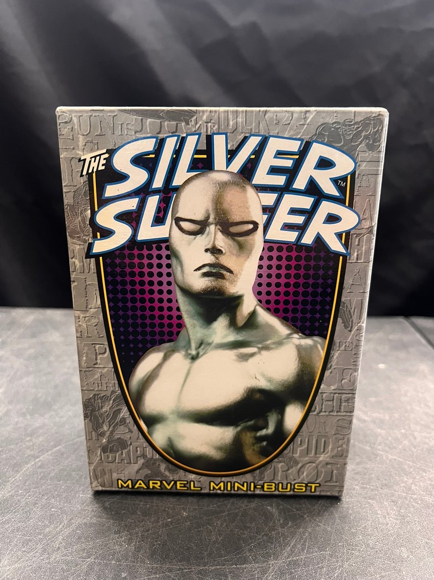 Image for COMICS & COLLECTIBLES - 700+ LOTS