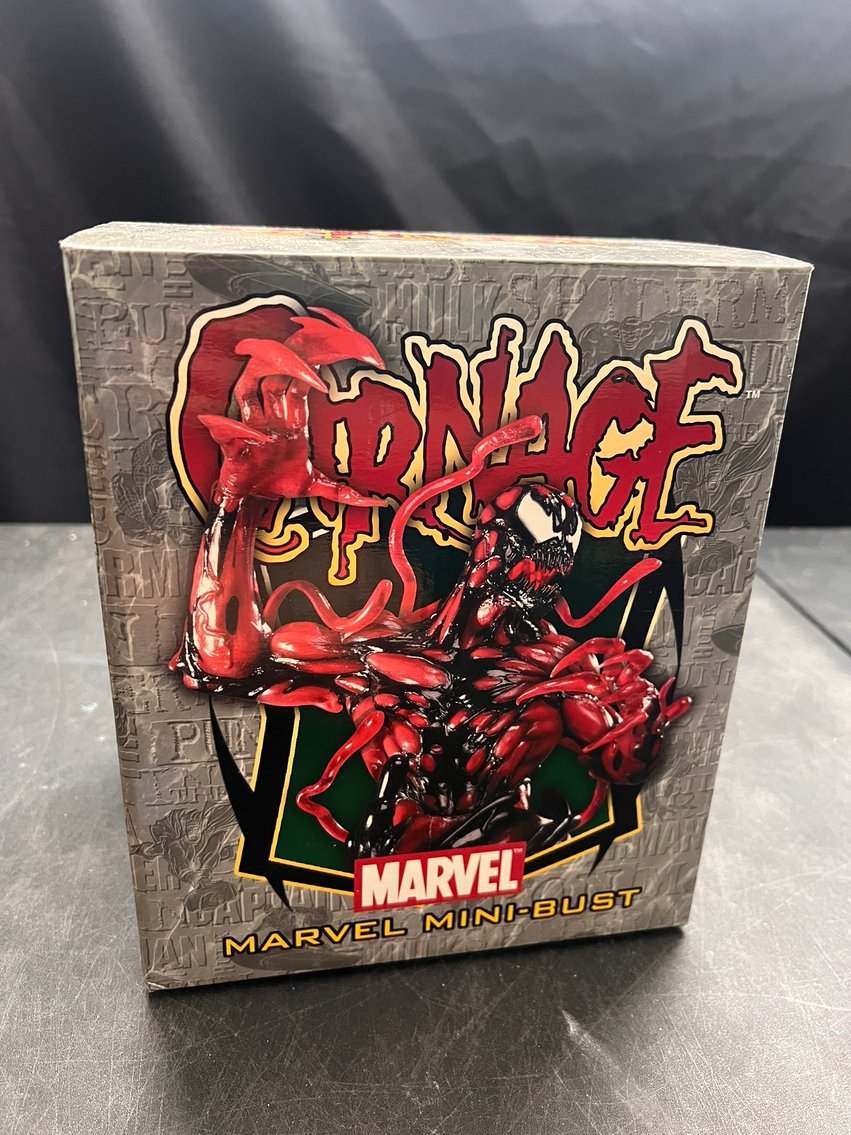 Image for COMICS & COLLECTIBLES - 700+ LOTS