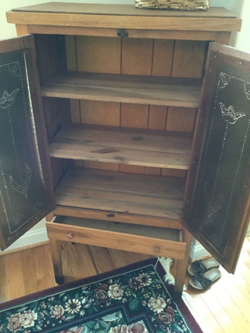 Image for QUALITY VINTAGE FURNITURE AND COLLECTIBLES - ONLINE ONLY