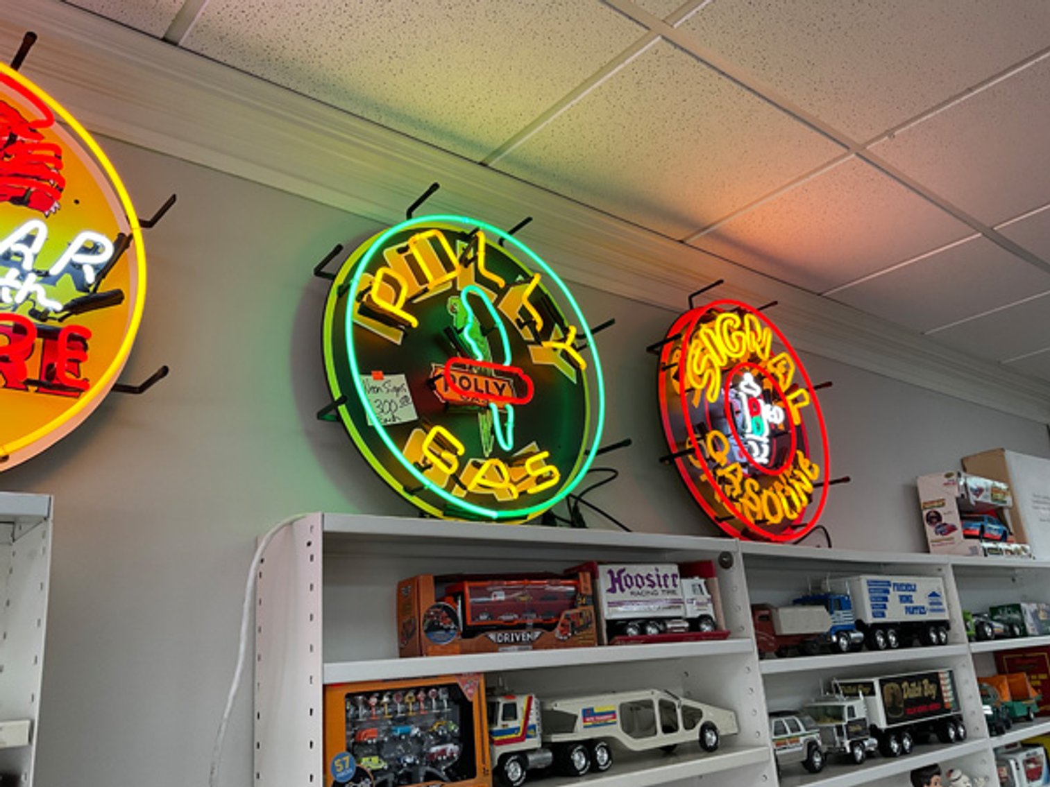 Image for Things from the Past Antiques and Collectibles!