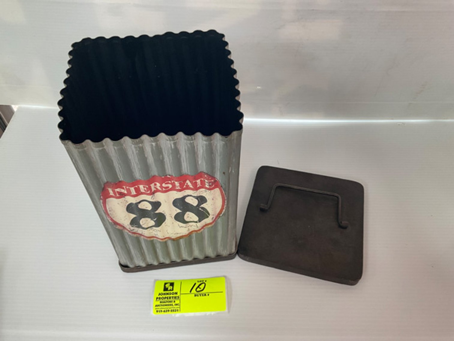 Image for Things from the Past Antiques and Collectibles!