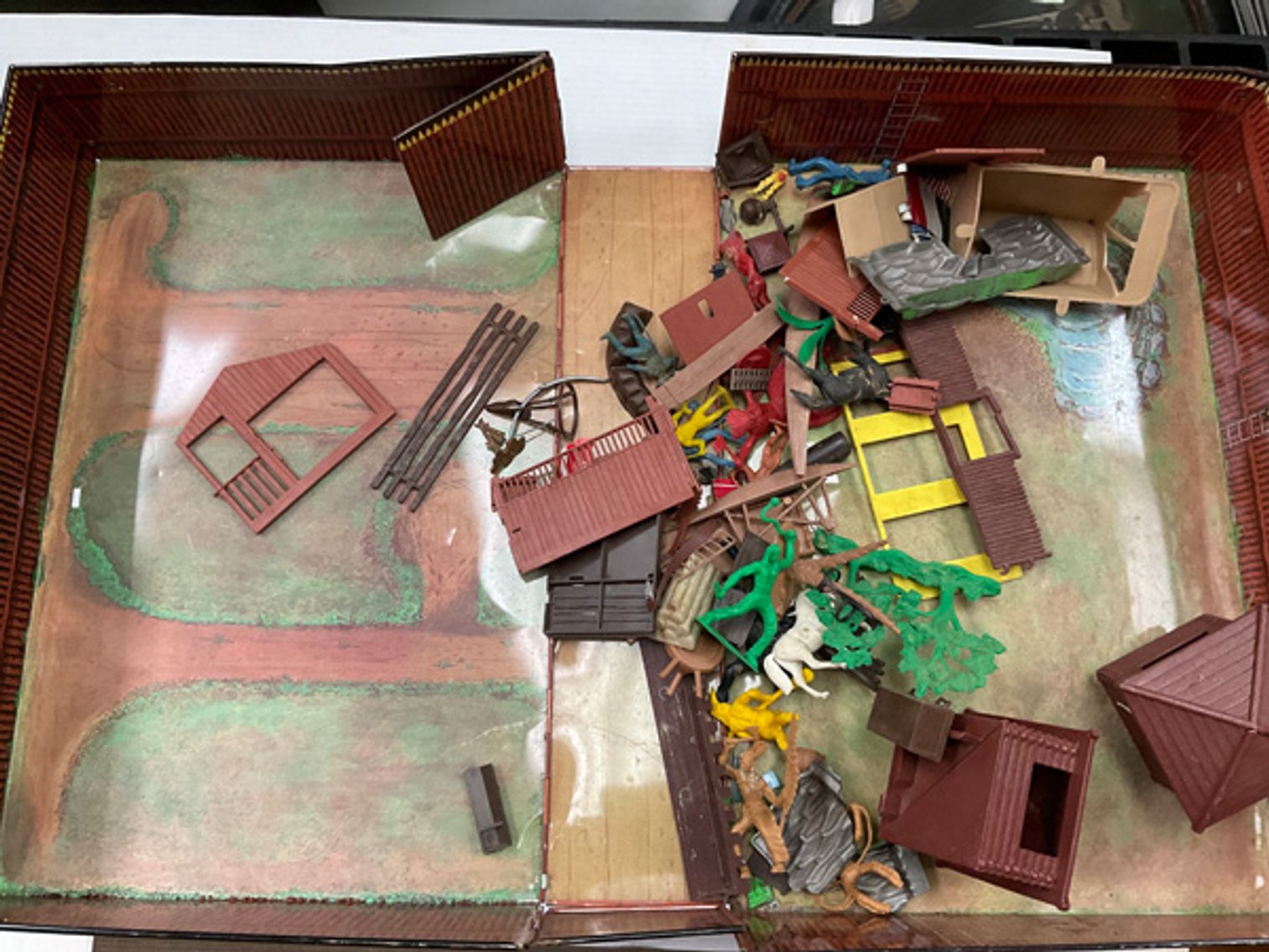 Image for Things from the Past Antiques and Collectibles!