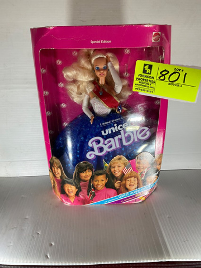 Image for Round 2: Things from the Past Antiques & Collectibles