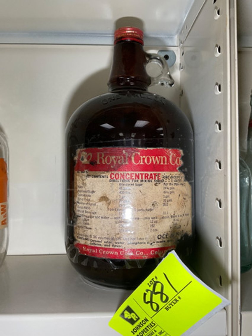 Image for Round 2: Things from the Past Antiques & Collectibles