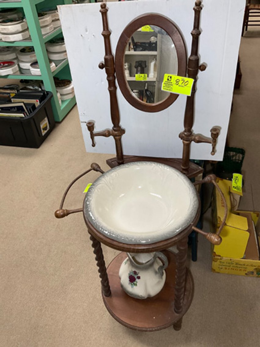 Image for Round 2: Things from the Past Antiques & Collectibles