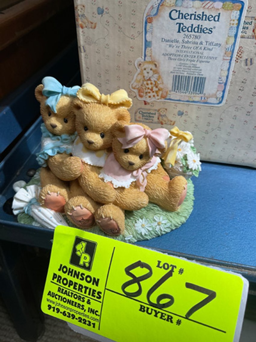 Image for Round 2: Things from the Past Antiques & Collectibles