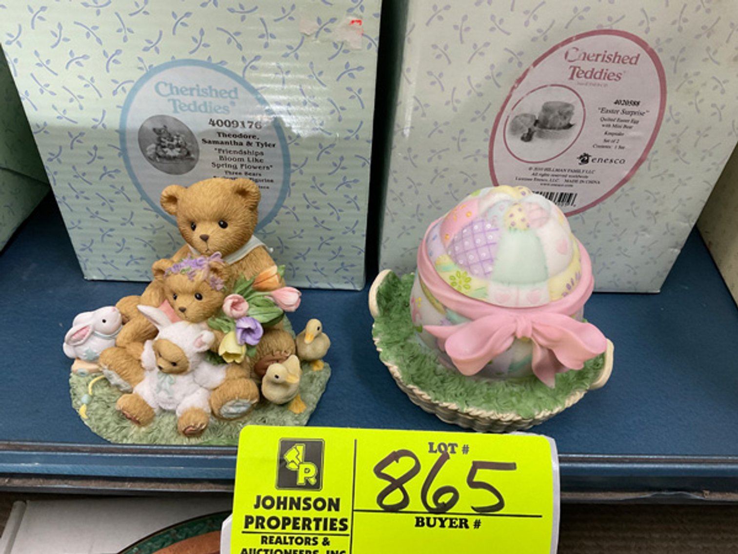 Image for Round 2: Things from the Past Antiques & Collectibles