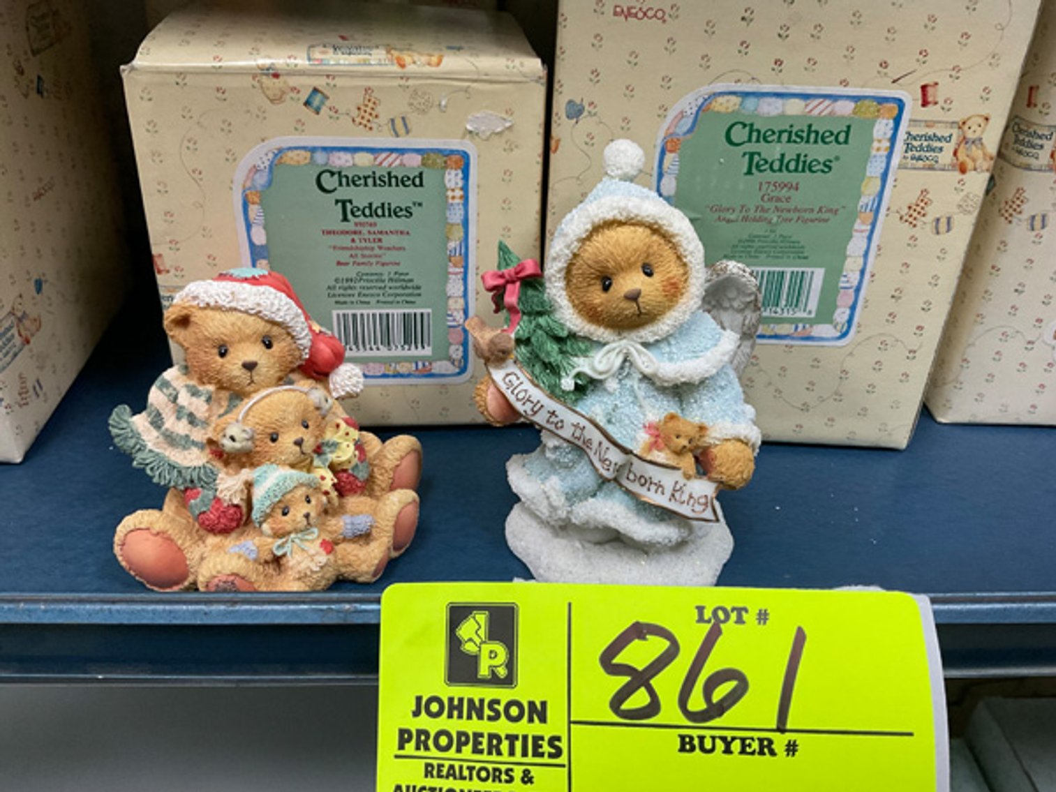 Image for Round 2: Things from the Past Antiques & Collectibles