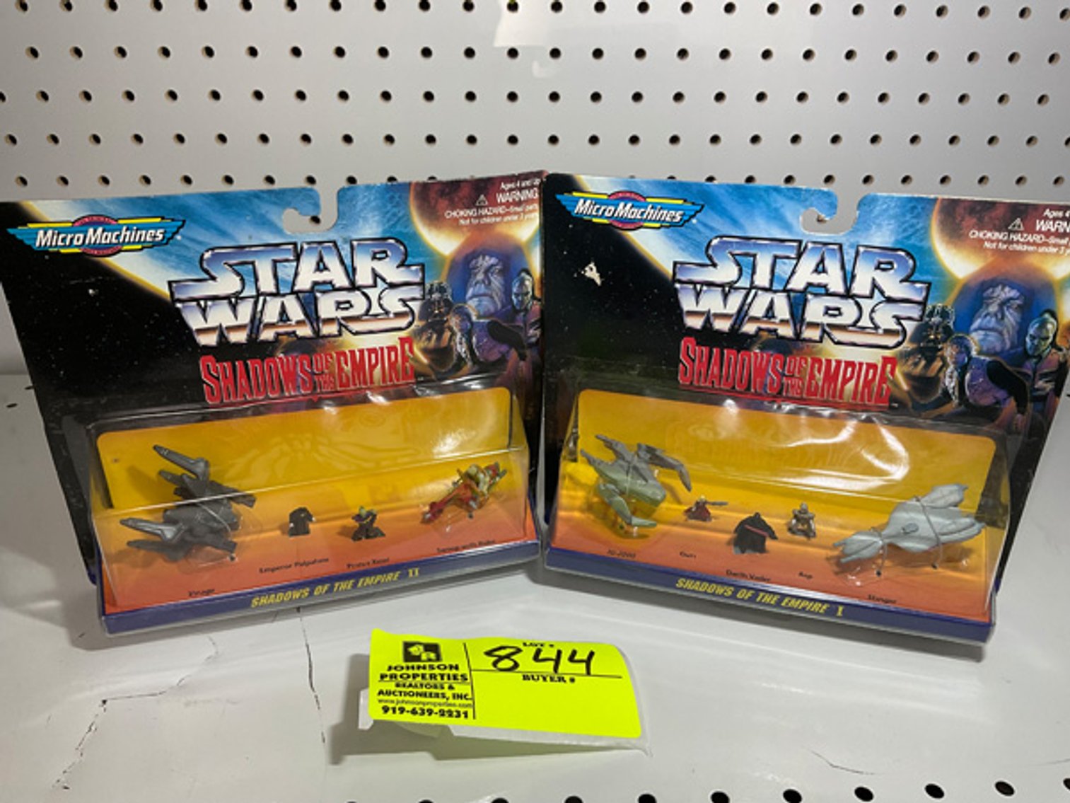 Image for Round 2: Things from the Past Antiques & Collectibles