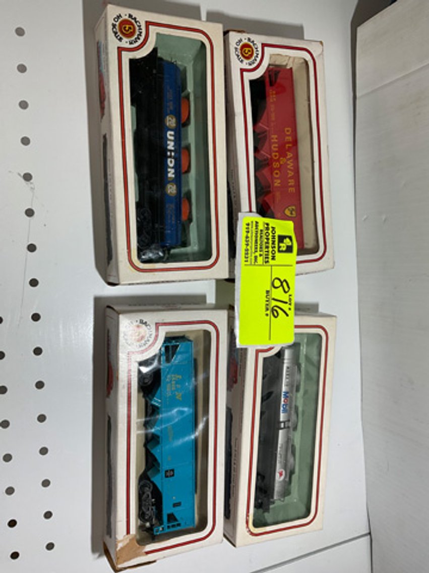 Image for Round 2: Things from the Past Antiques & Collectibles