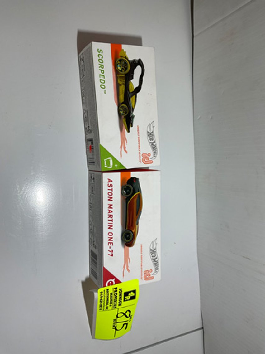 Image for Round 2: Things from the Past Antiques & Collectibles