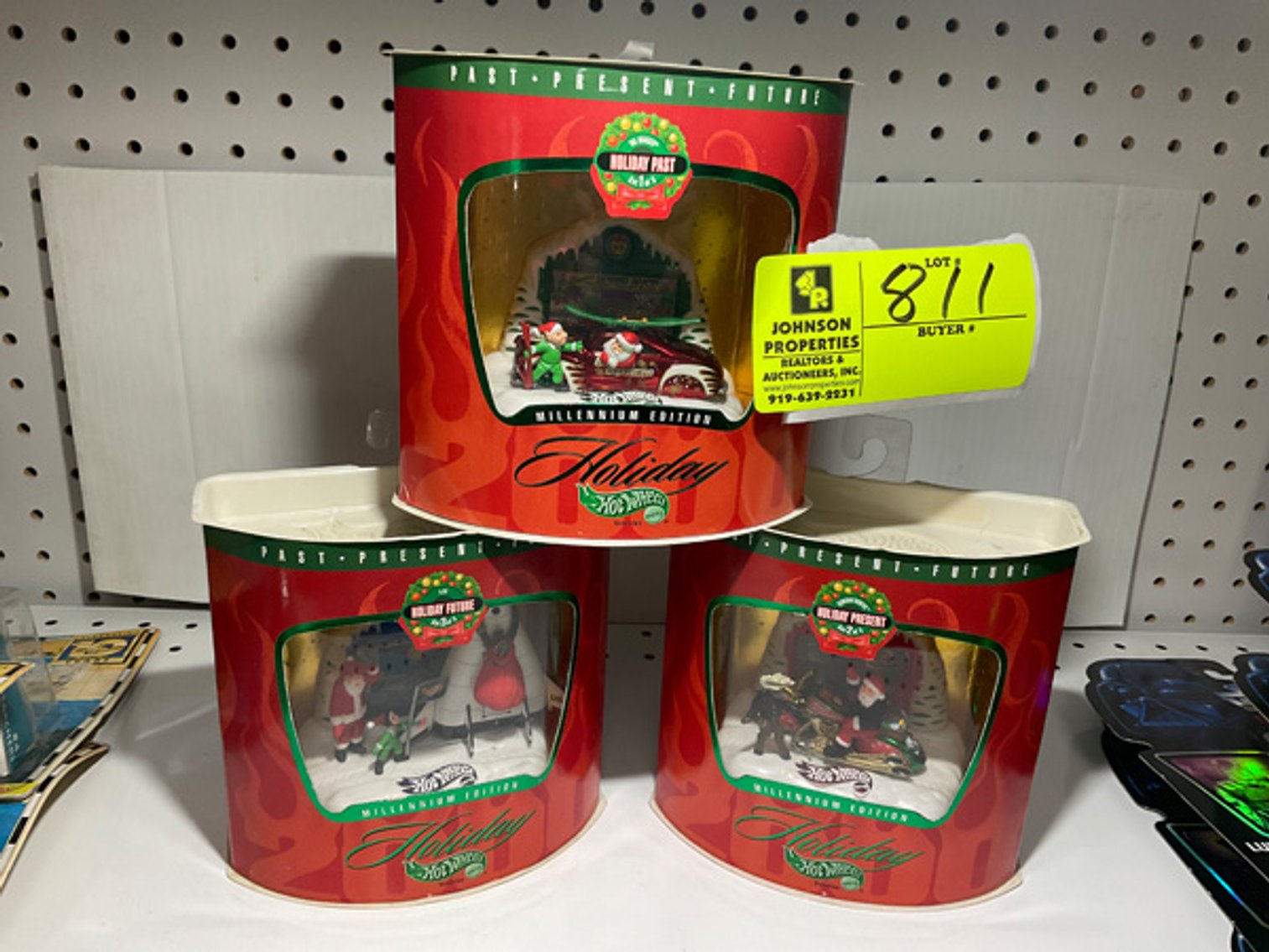 Image for Round 2: Things from the Past Antiques & Collectibles