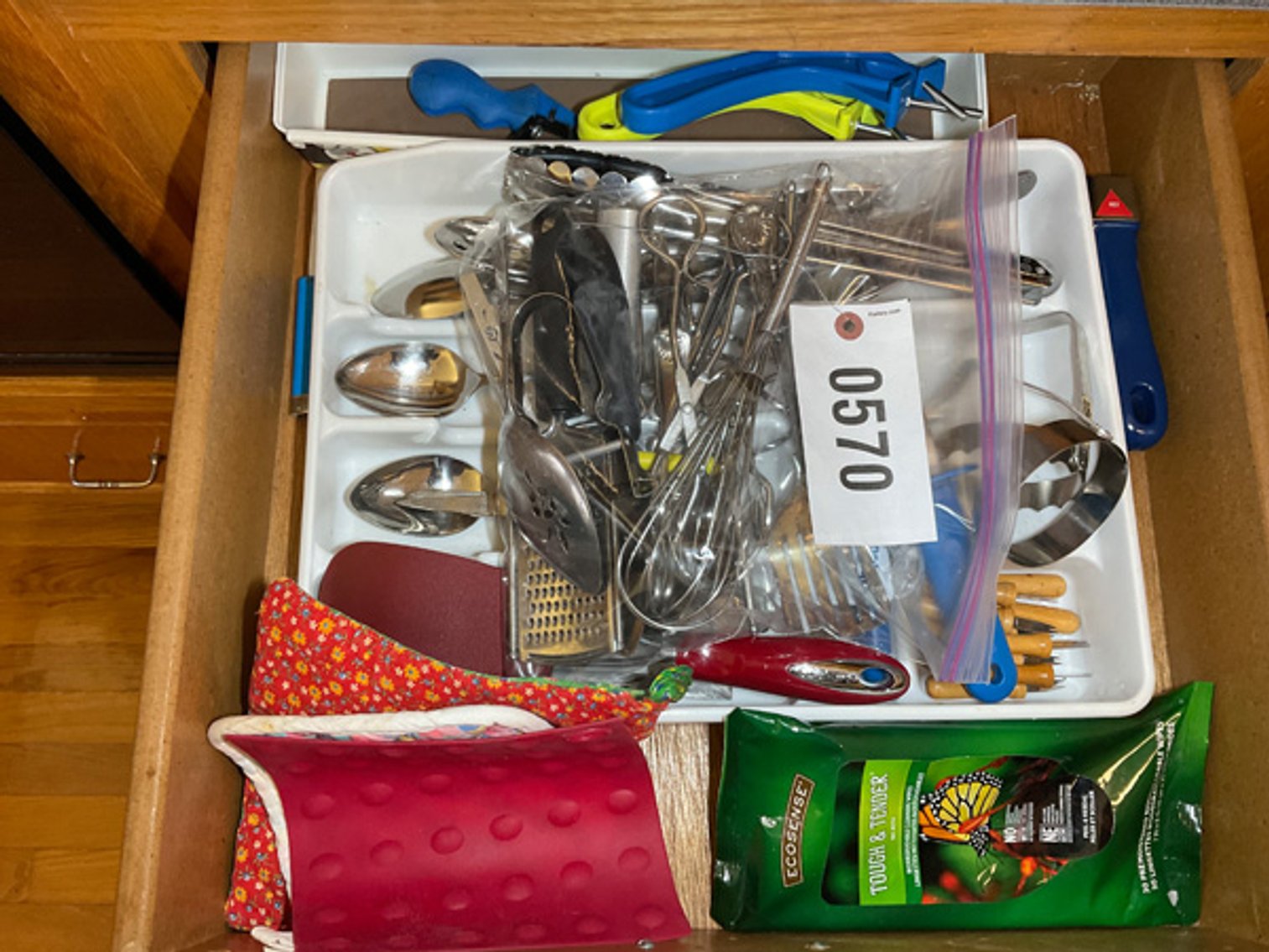 Image for Large Collection of Fine Furnishings