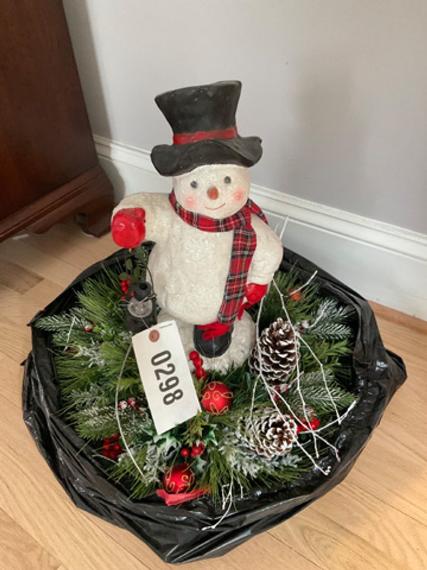 Image for Large Collection of Fine Furnishings