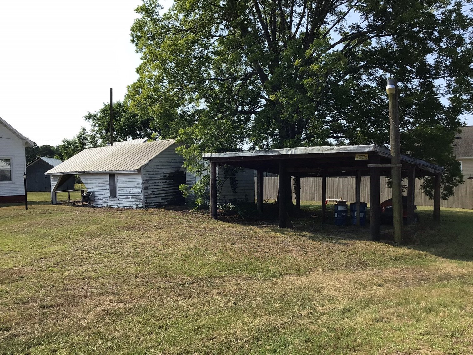 Image for Large Farmhouse located on nearly 2 acres in Johnston County!