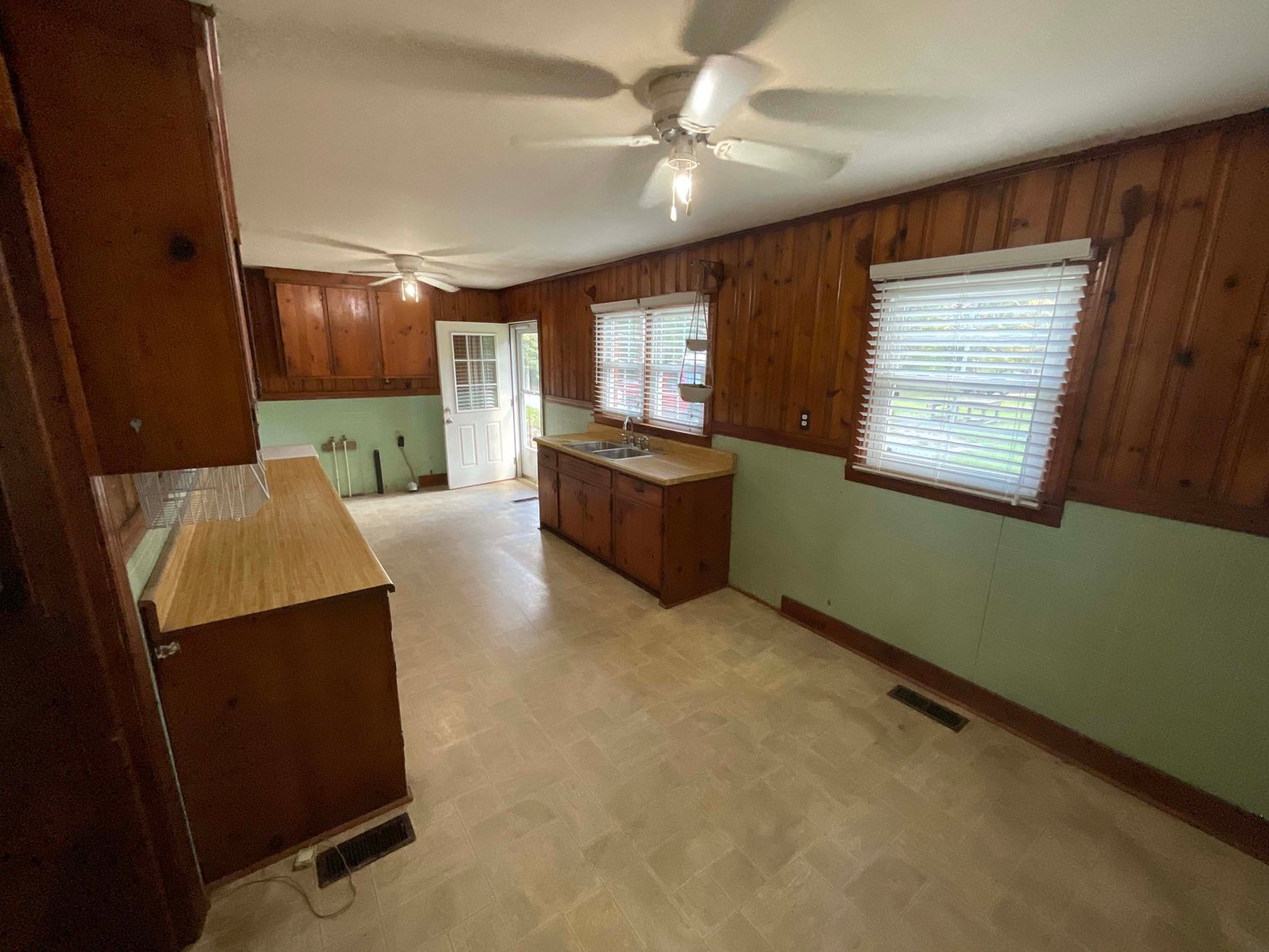 Image for 43 acres in Harnett County with a brick home in an onsite live /online / simulcast auction event!