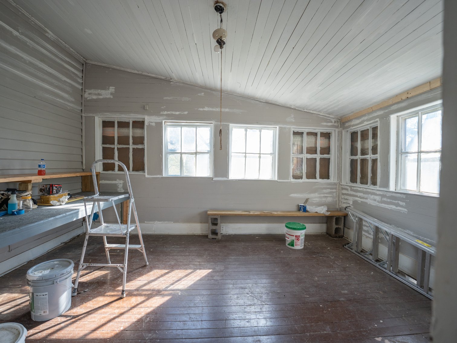 Image for 5 Bedroom / 3 Bathroom Victorian Style Home in Americus, GA