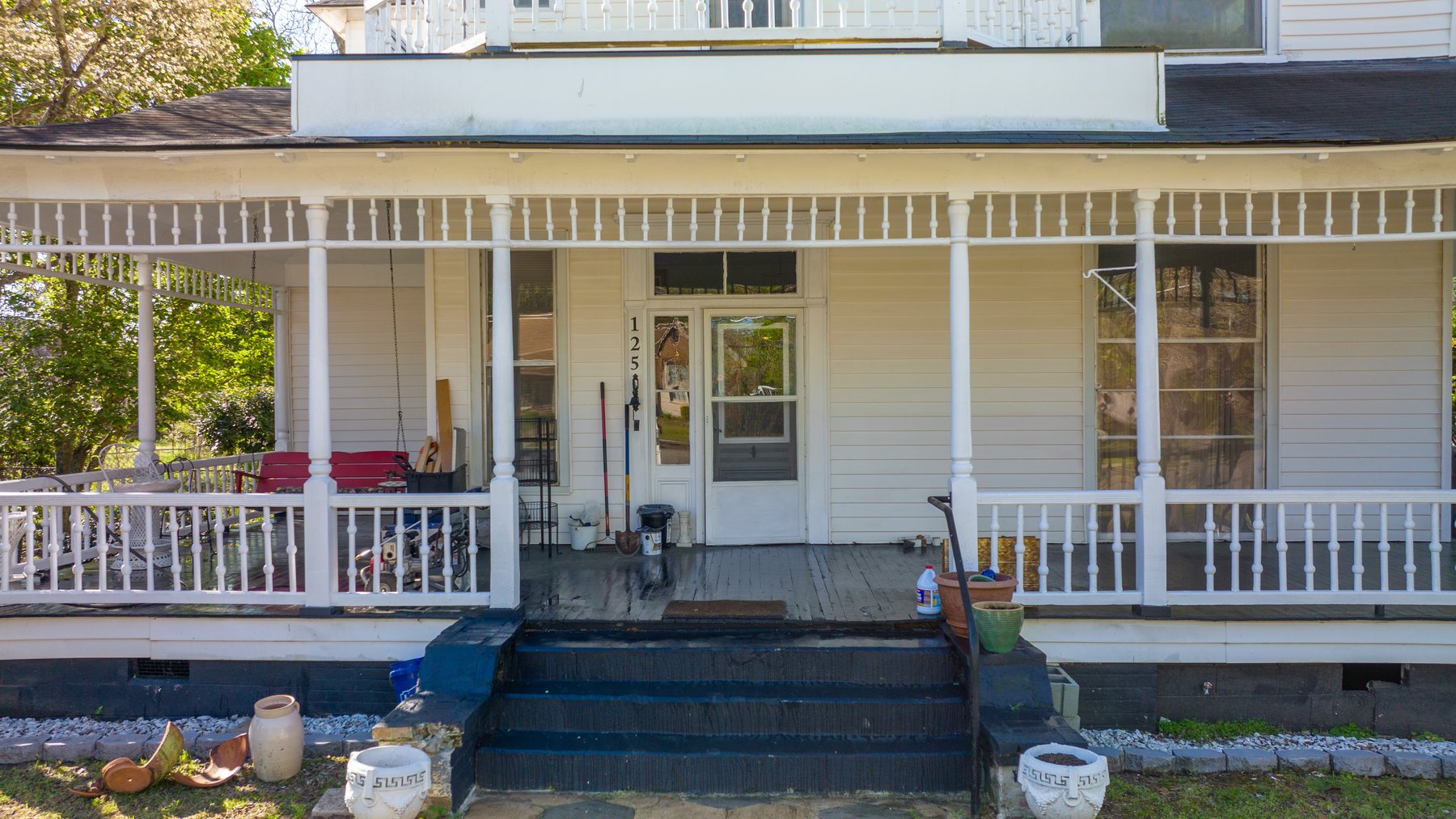 Image for 5 Bedroom / 3 Bathroom Victorian Style Home in Americus, GA