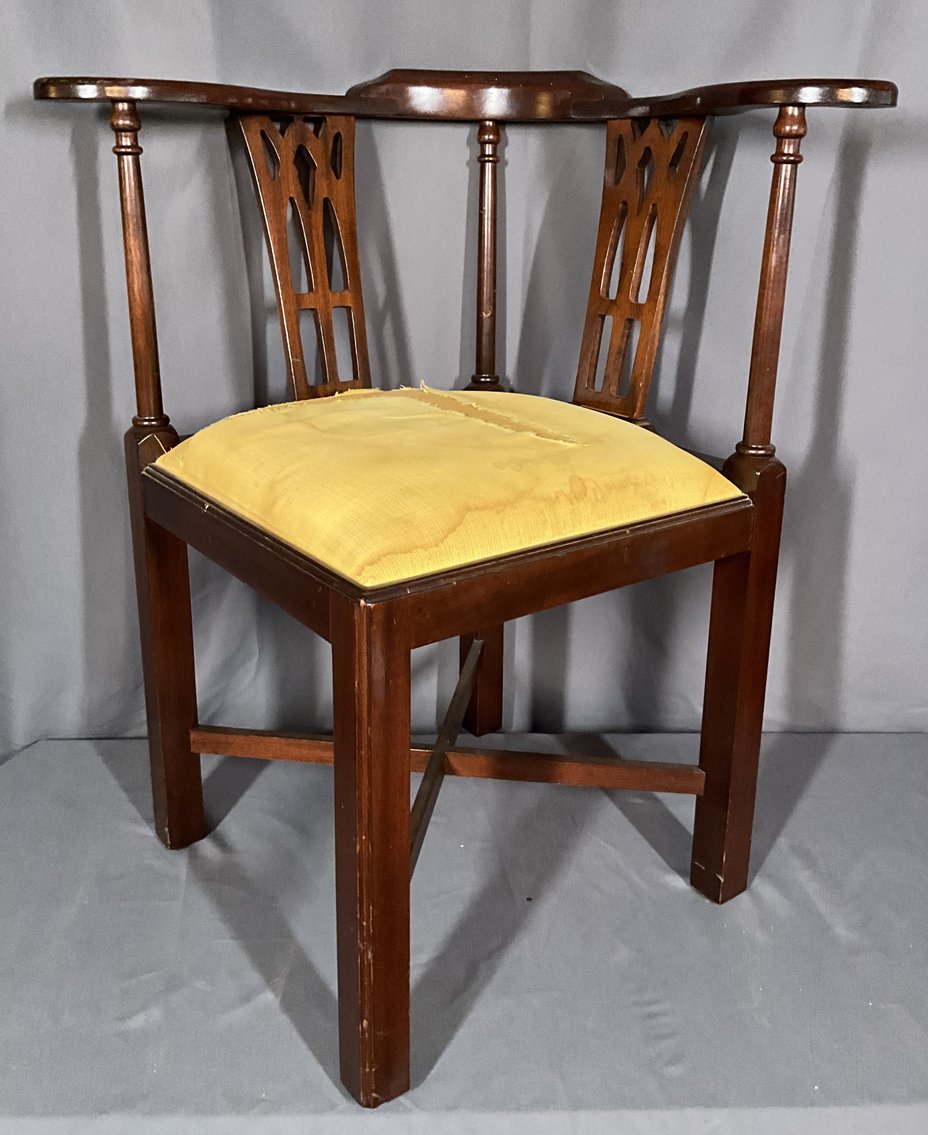 Image for The Yearta Estate - Primitive Furniture, Home Decor, Appliances & More