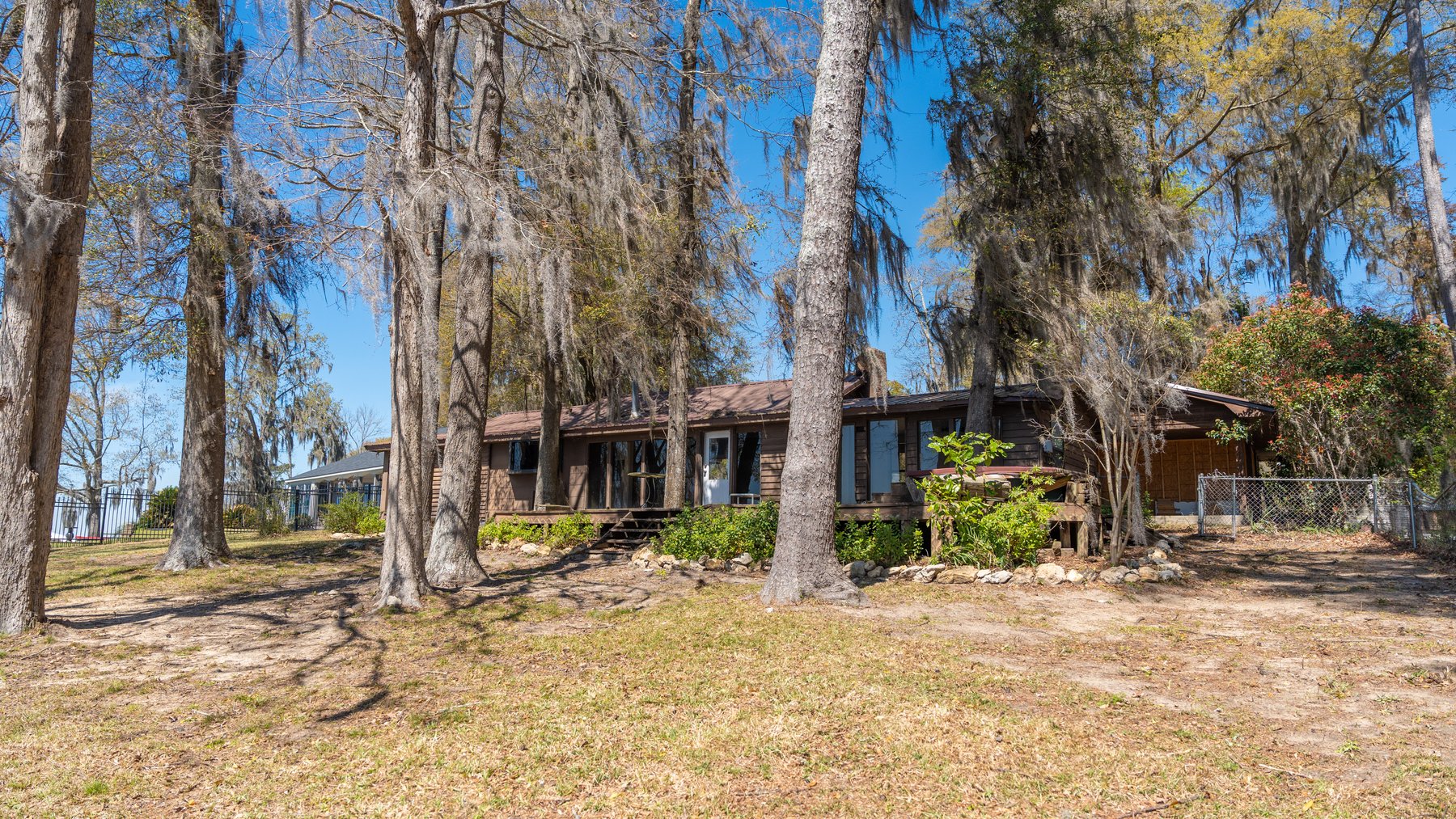Image for RESERVE MET - Scenic Route Retreat - Beautiful Waterfront Cottage on Lake Blackshear