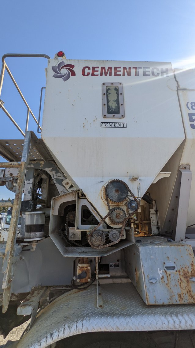 Image for Spartanburg, SC: Volumetric Concrete Mixer on Freightliner Severe Duty Truck in Online Auction