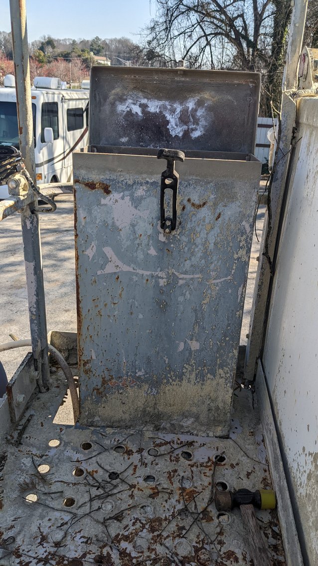 Image for Spartanburg, SC: Volumetric Concrete Mixer on Freightliner Severe Duty Truck in Online Auction