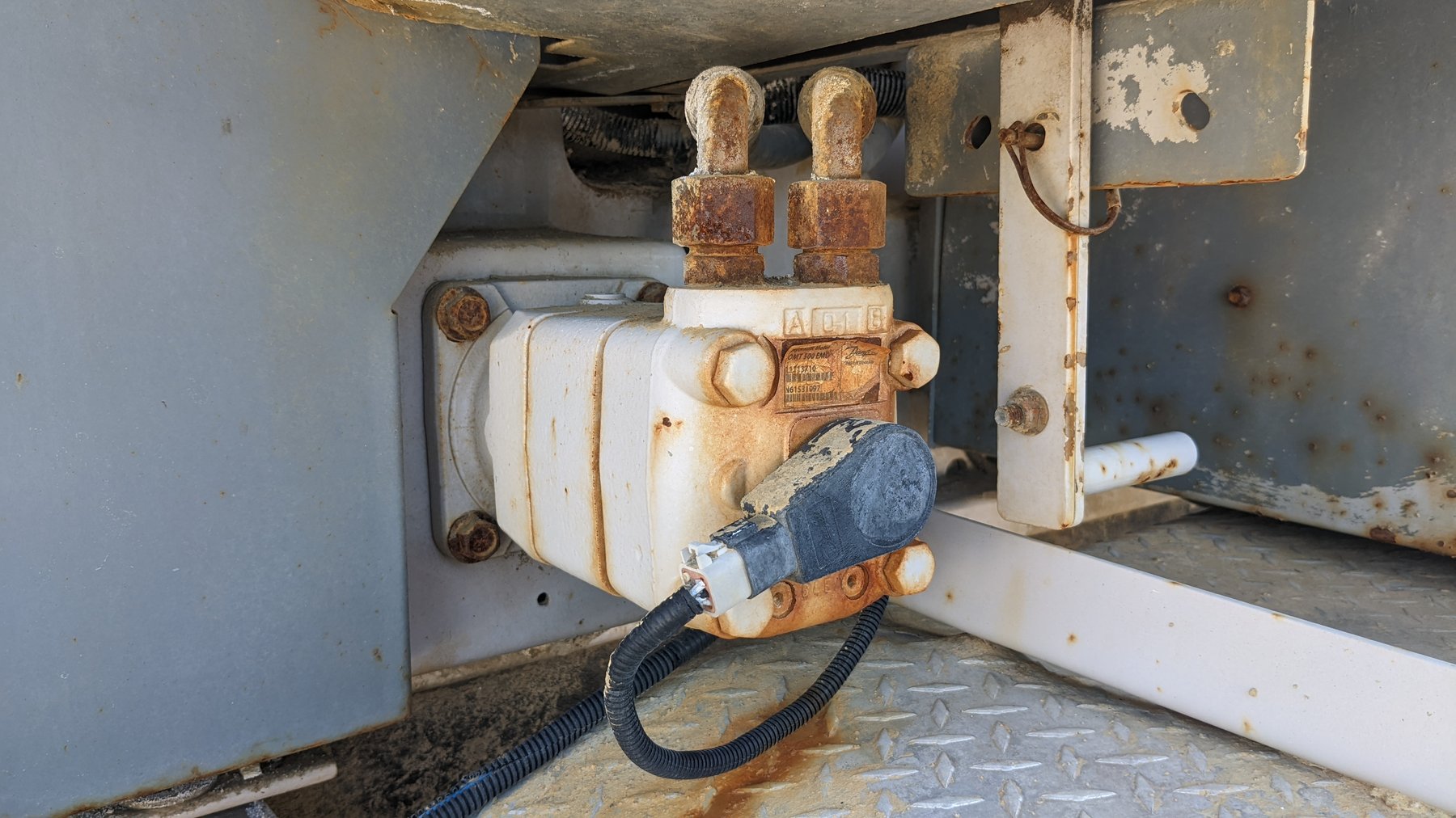 Image for Spartanburg, SC: Volumetric Concrete Mixer on Freightliner Severe Duty Truck in Online Auction