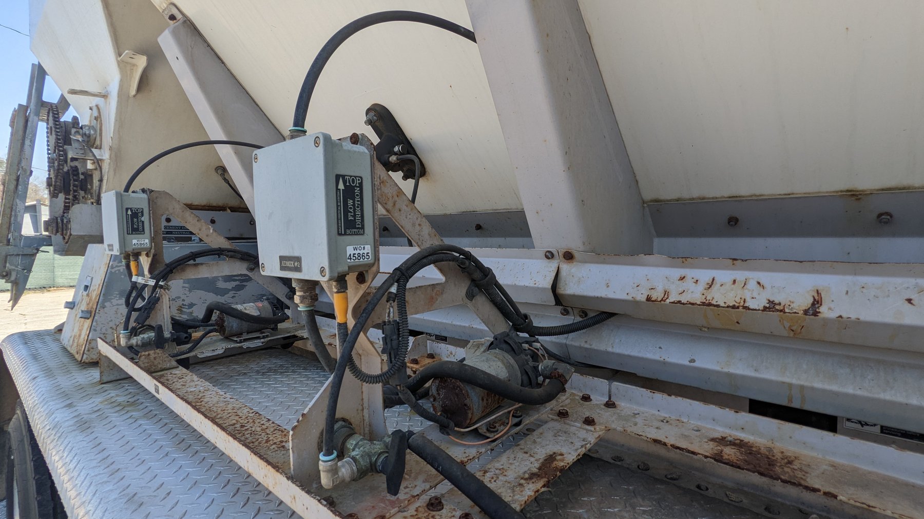 Image for Spartanburg, SC: Volumetric Concrete Mixer on Freightliner Severe Duty Truck in Online Auction