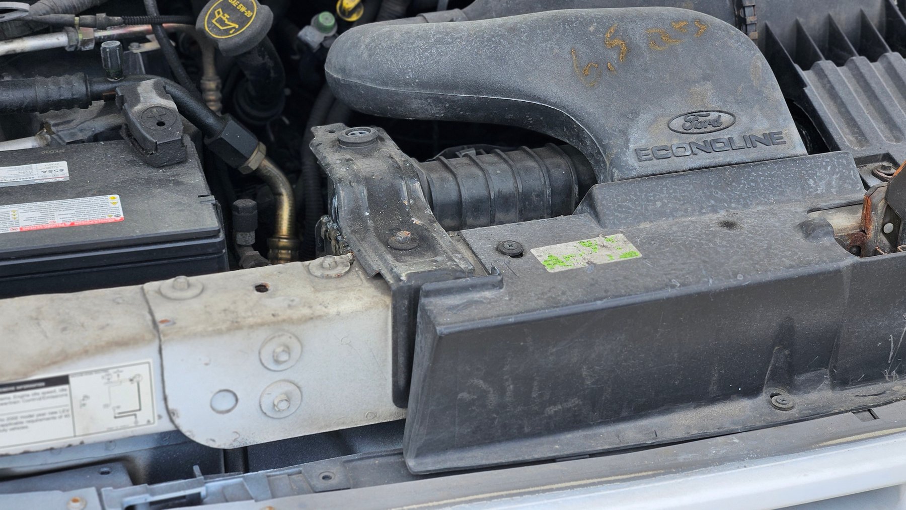 Image for Riviera Beach, FL: Box Van and Enclosed Trailer