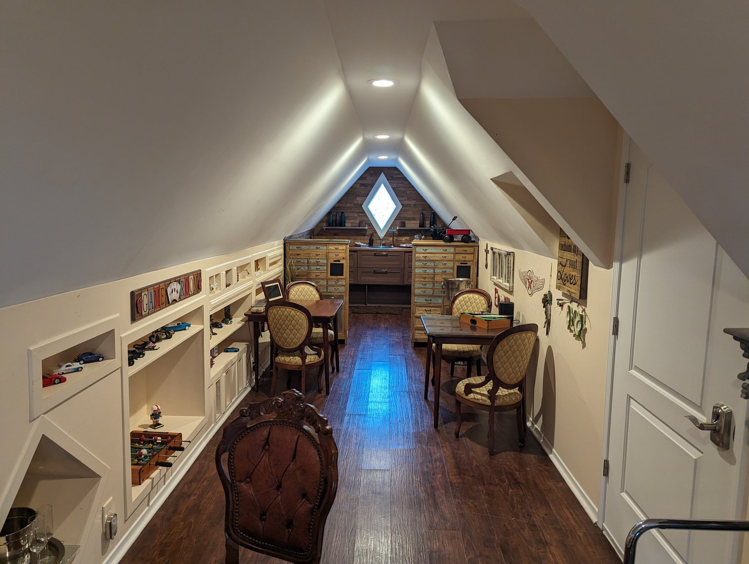 Image for Fayetteville, GA: Complete Decor and Furnishings of Former Wedding and Small Event Facility